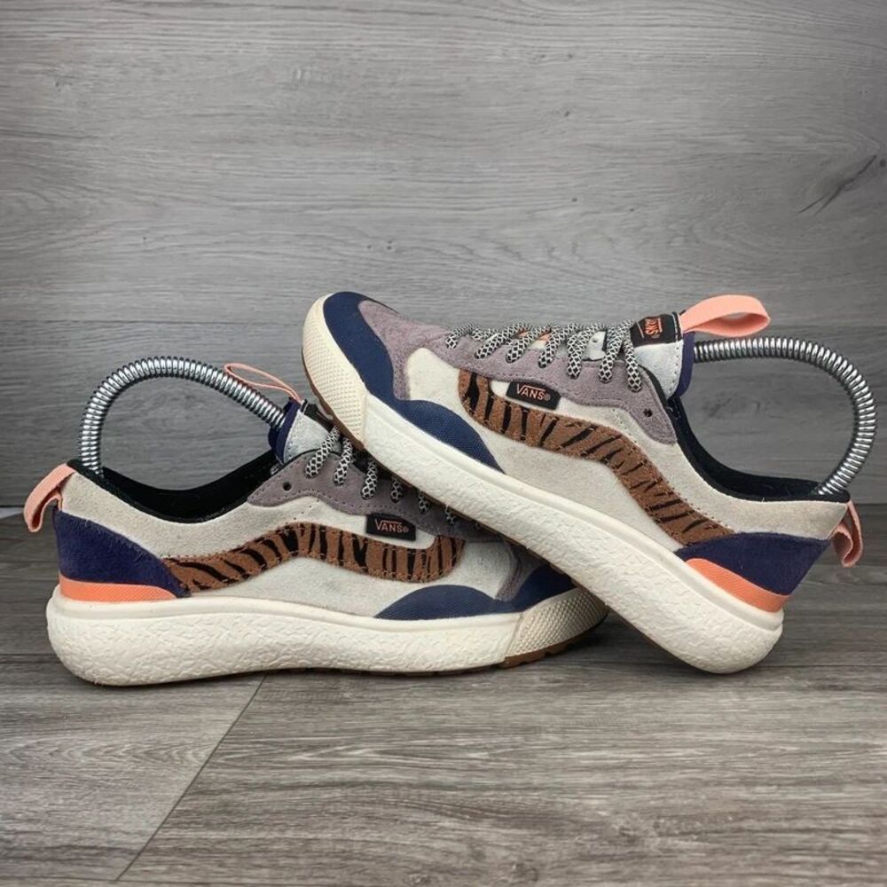 Womens Vans Ultrarange EX Animal Tiger Print suede sneakers size 5.5
